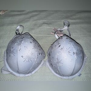 Victoria’s Secret Bra 38DD